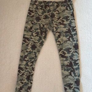 Camo Pattern Leggings
